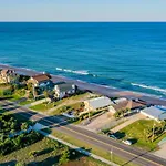 Sunrise Beach Retreat