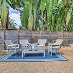 Updated And Private Oakland Park Gem About 2 Mi To Beach