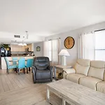 405 Beach Place Condos