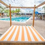 Skipjack Resort & Marina