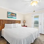 The Shores Pointe Panama Unit F