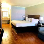 Vero Beach Inn & Suites Vero Beach I-95 (Adults Only)