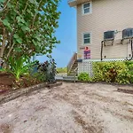 Anna Maria Island Beach Happy-Direct Beach Front-1Br-1Br