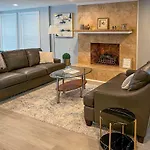 Renovated Port Richey Oasis With Lanai And Grill!