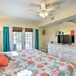 Cape Canaveral Cottage With Pool - Walk To Beach!