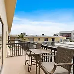 350 Surf Song Resort