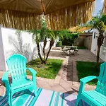 8 Guest,5 Min To Beach, Restaurant, Everything