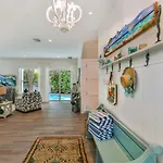 Coral Cottage