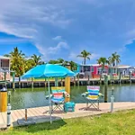 Bayfront Jensen Beach Home Dock And Lanai!