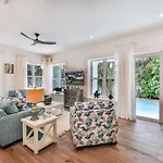 Coral Cottage