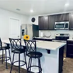 Leny\'S Place
