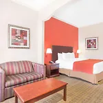 Baymont By Wyndham Crestview