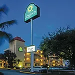 La Quinta Inn By Wyndham West Palm Beach - Florida Turnpike