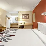 Red Roof Inn Pensacola - I-10 At Davis Highway