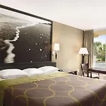 Super 8 By Wyndham Ormond Beach