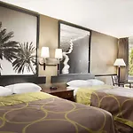 Super 8 By Wyndham Ormond Beach
