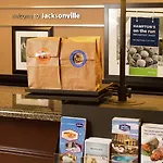 Hampton Inn & Suites Jacksonville-Airport