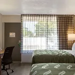 Quality Inn Saint Petersburg North-Tampa Bay