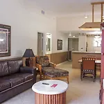 Parkway International Resort