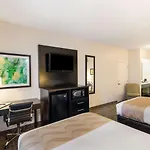 The White House Inn
