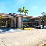 Americas Best Value Inn & Suites Melbourne