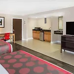 Ramada By Wyndham Miami Springs/Miami International Airport