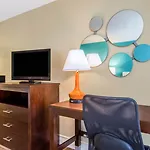 Howard Johnson By Wyndham Lakeland