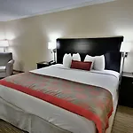 Ramada By Wyndham Jacksonville Hotel & Conference Center