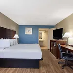 Travelodge By Wyndham Deltona