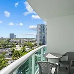 The Tides 1 Bedroom Apt 8Th Floor We Are On The Beach