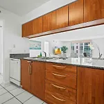 Amazing 1 Bed 1 Bath • Brickell • City & Bay View