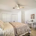 Vero Beach Studio With Jacuzzi And Close To Shore