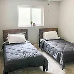 Prime Location - 15 Mins From Downtown + Airport!