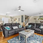 Seaside Serenity Direct Oceanfront
