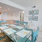 El Matador 363 - Gulf Front With Beautiful Views Of The Gulf And Pool