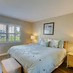 El Matador 120 - Second Floor End Unit With Easy Access To All Amenities