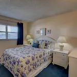 El Matador 351 - Gulf Front With Beautiful Views Of The Gulf And Pool