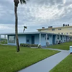 Sea Aire Oceanfront Inn