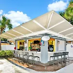 Mi Casa Hotel