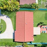 Your Florida Vacation Destination- Near Beach
