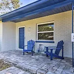 Indian Rocks Beach Home - 2 Blocks To Beach!
