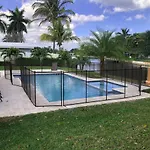 New! Waterfront Heated Pool & Jacuzzi 2 Mi To Beach - Fishing Pier Relaxing Spa & Hammock