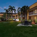 Surestay Hotel By Best Western St Pete Clearwater Airport