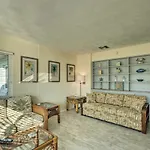 Venice Home With Fire Pit And Grill 2 Mi To Beach!