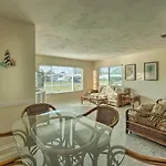 Venice Home With Fire Pit And Grill 2 Mi To Beach!