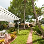 Silver Sands Villas