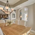 Waterfront Apollo Beach Home Pool And Shared Dock!