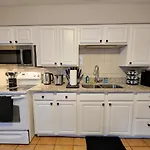 King Bed 2Bed1Bath Sleeps 5 Close To Town Center Downtown Beach Mayo Clinic New