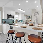 Jax Beach Luxury Oasis W/ Private Pool/Jacuzzi Tub