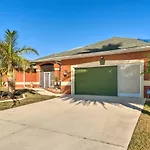Spacious Port Charlotte Home With Lanai!